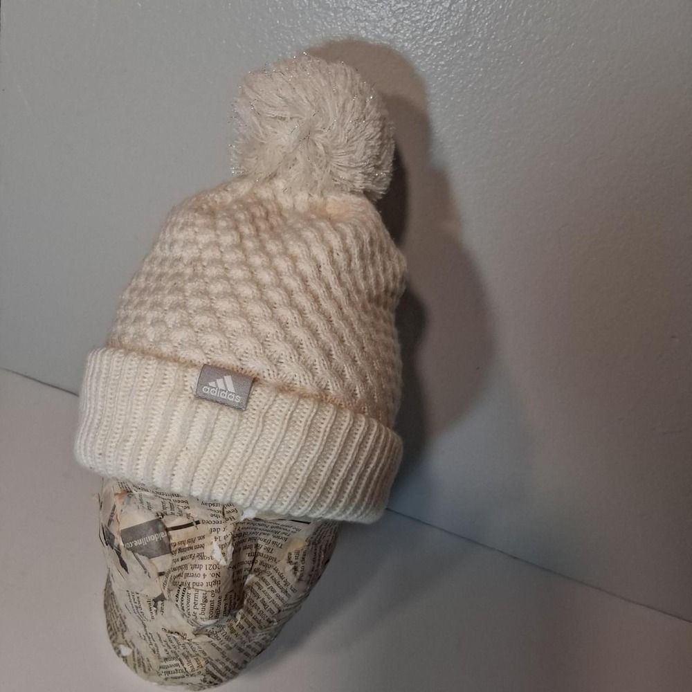 Womens Adidas cream acrylic knit beanie with pom pom